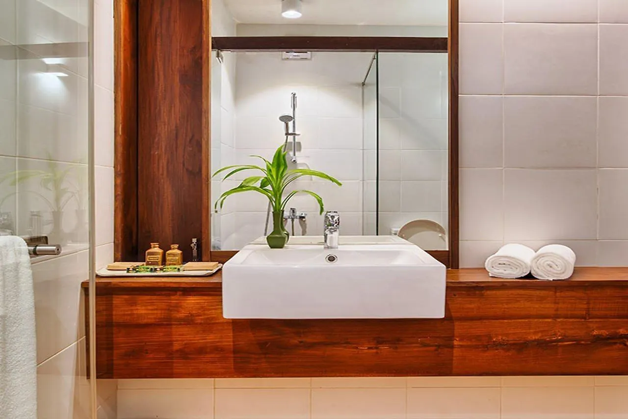 **** Resort Jetwing Ayurveda Pavilions Negombo Sri Lanka