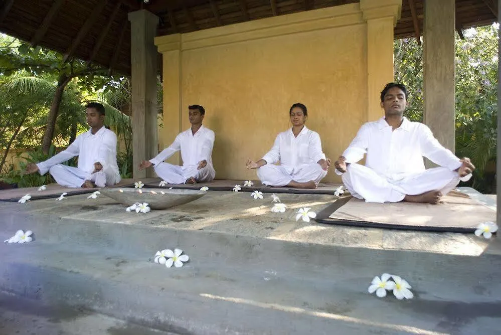 Jetwing Ayurveda Pavilions Negombo 4*,