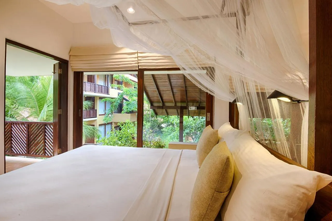 Jetwing Ayurveda Pavilions Negombo 4*,